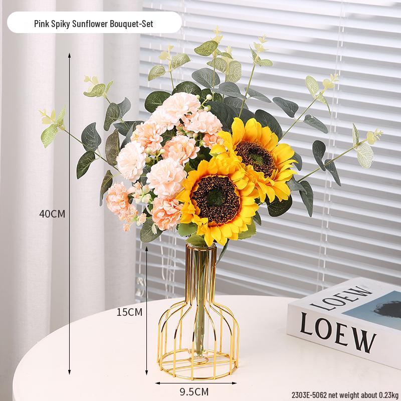 Minimalist Transparent Glass Vase for Creative Flower Arrangements In Living or Dining Rooms