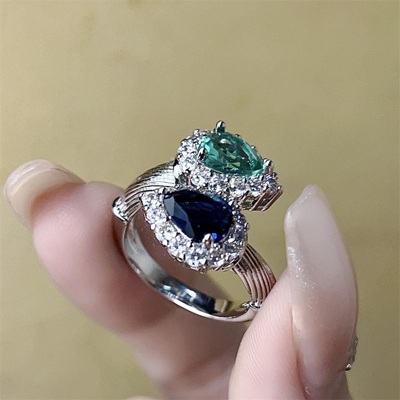 Elegant Two-Tone Water Drop Stone Ring for Women — French Romantic Index Finger Accessory