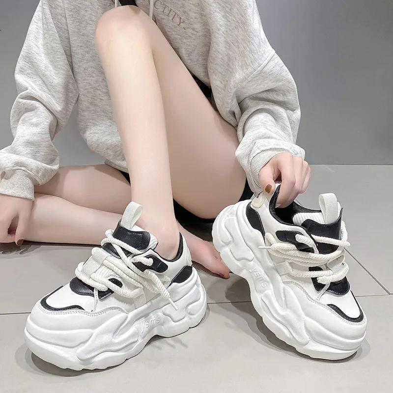 Mode Weiß Plattform frauen Turnschuhe 2024 Herbst Lace-Up Dicken Boden Sport Schuhe Frau Pu Leder Atmungsaktive Wanderschuhe weibliche