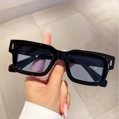 Occhiali e accessori – Occhiali da sole