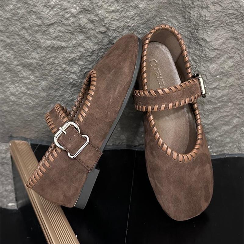Fashion High Quality Woven Faux Suede Leather Mary Jane Shoes Women Metal Belt Buckle Design Shoes Comfortable Flat Loafers for Women