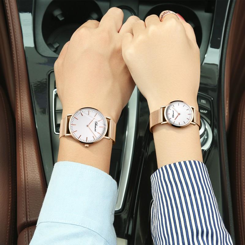 Couple Quartz Wrist Watches Lightweight Stainless Steel Mesh Band 30M Waterproof Fashion Round Dial