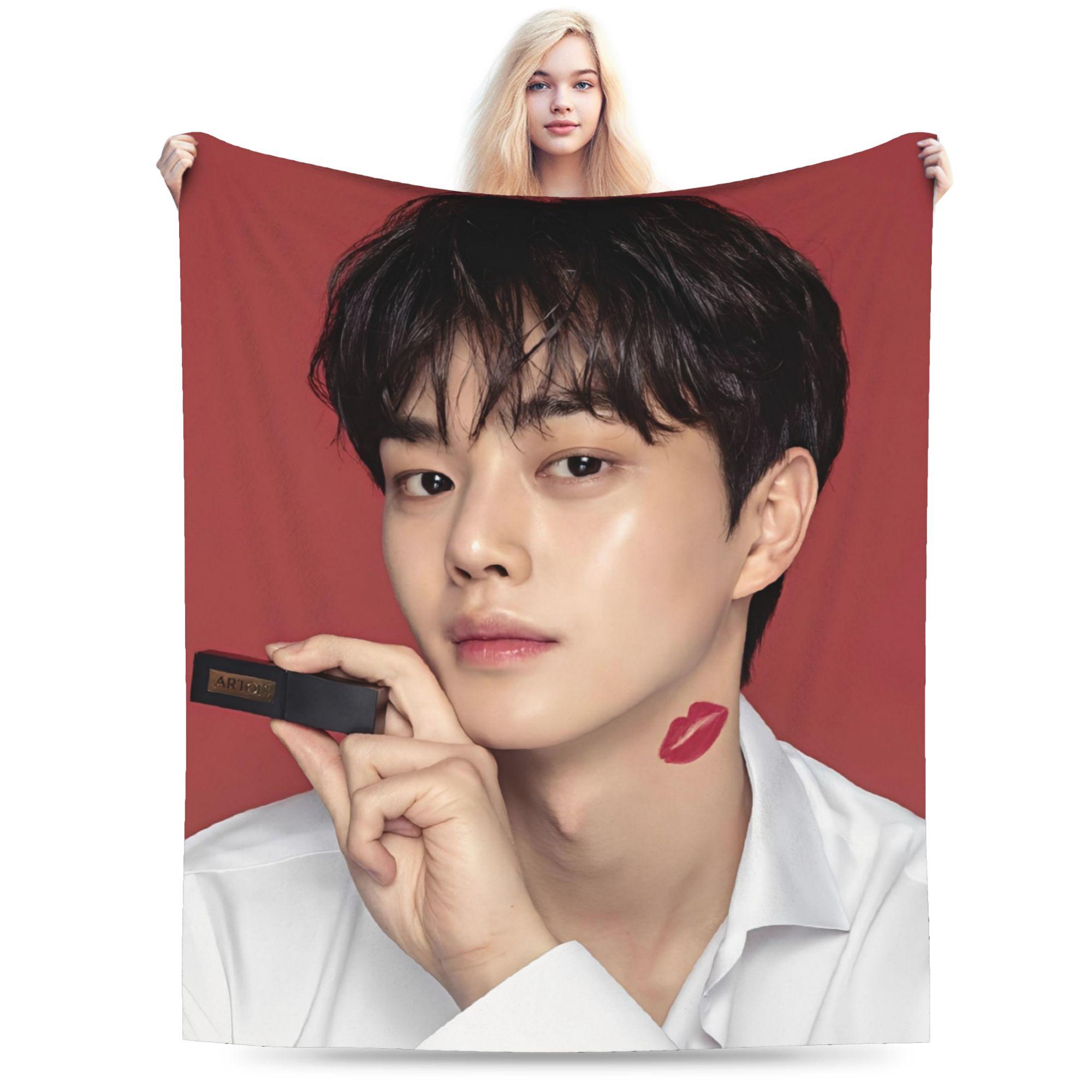 Song Kang Korean Pop  Blankets Quality Warm Soft  Throw Blanket Autumn Picnic Bedroom Comfortable Bedspread 75x90cm