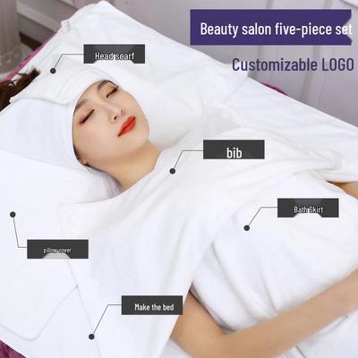 Přizpůsobitelná sada savých ručníků pro kosmetický salon: Kouzelná tyčinka obal na hlavu, obal na hrudník koupelová sukně a prostěradlo s otvorem.