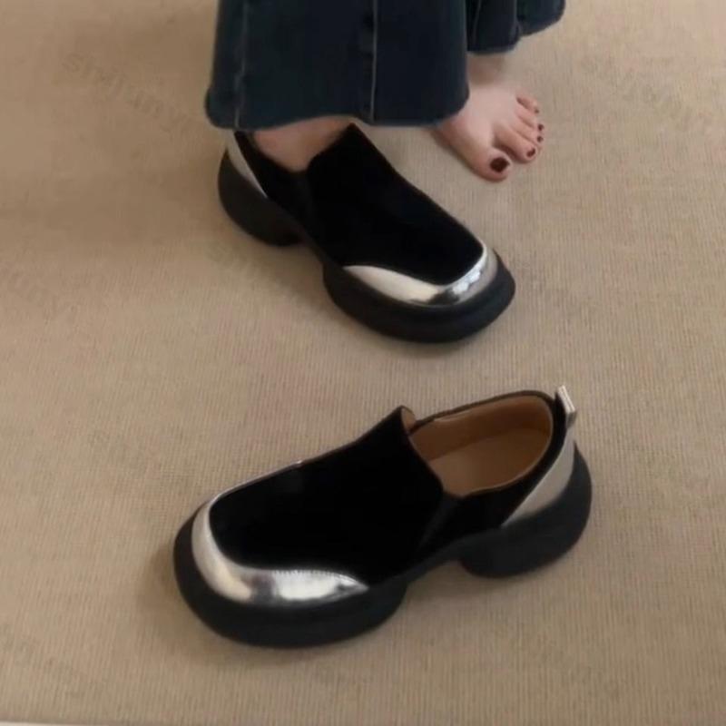 Woman Casual Shoes 2026 Autumn Comfortable Platform Sneakers Fashion Retro Suede Loafers Outdoor Thick Soled Sports Shoe Zapatos