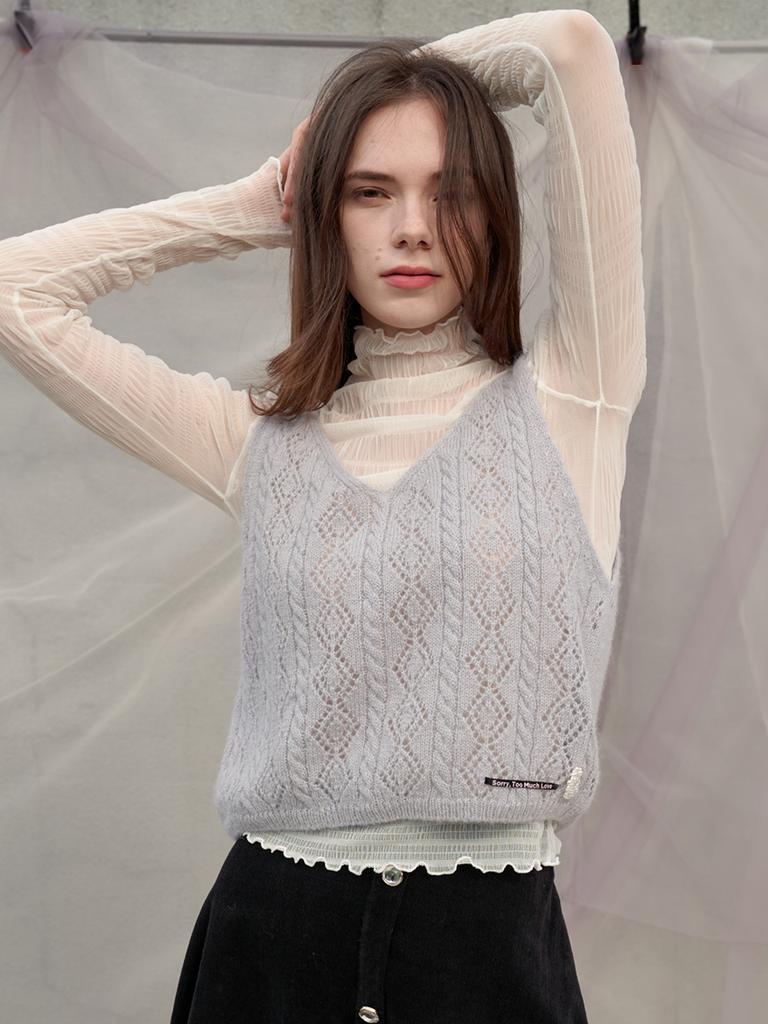 SORRY, TOO MUCH LOVE Cien Shirring See Through Turtleneck Top_Ivory