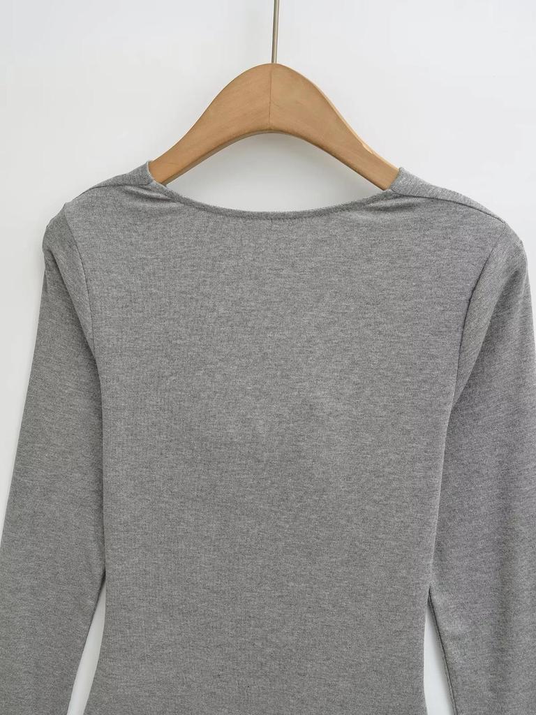 Women's Sexy Slim-Fit Low-Cut Long Sleeve T-Shirt: Spicy & Chic Solid Color Base Layer
