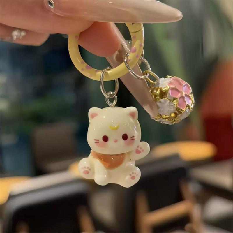 1PC Resin Kitten Cute Car Key Pendant with Small Bell Bag Charm 3D Cat Keychain Anti-lost Cartoon Mobile Phone Chain