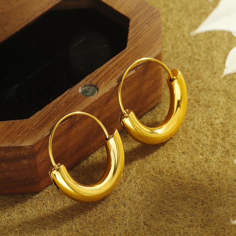 Stainless Steel Simple U-shaped Ear Buckle Exquisite and Versatile Charm Earrings for Women Will Not Fade