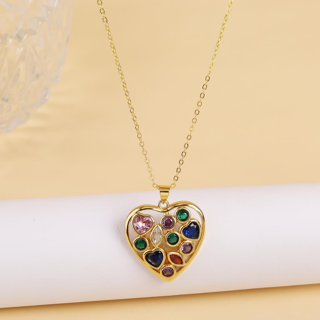 High Quality Crystal Round Pentagram Heart Shape Pendant Necklace for Woman Hip Hop Style Copper Neck Jewelry Daily Wear Gifts