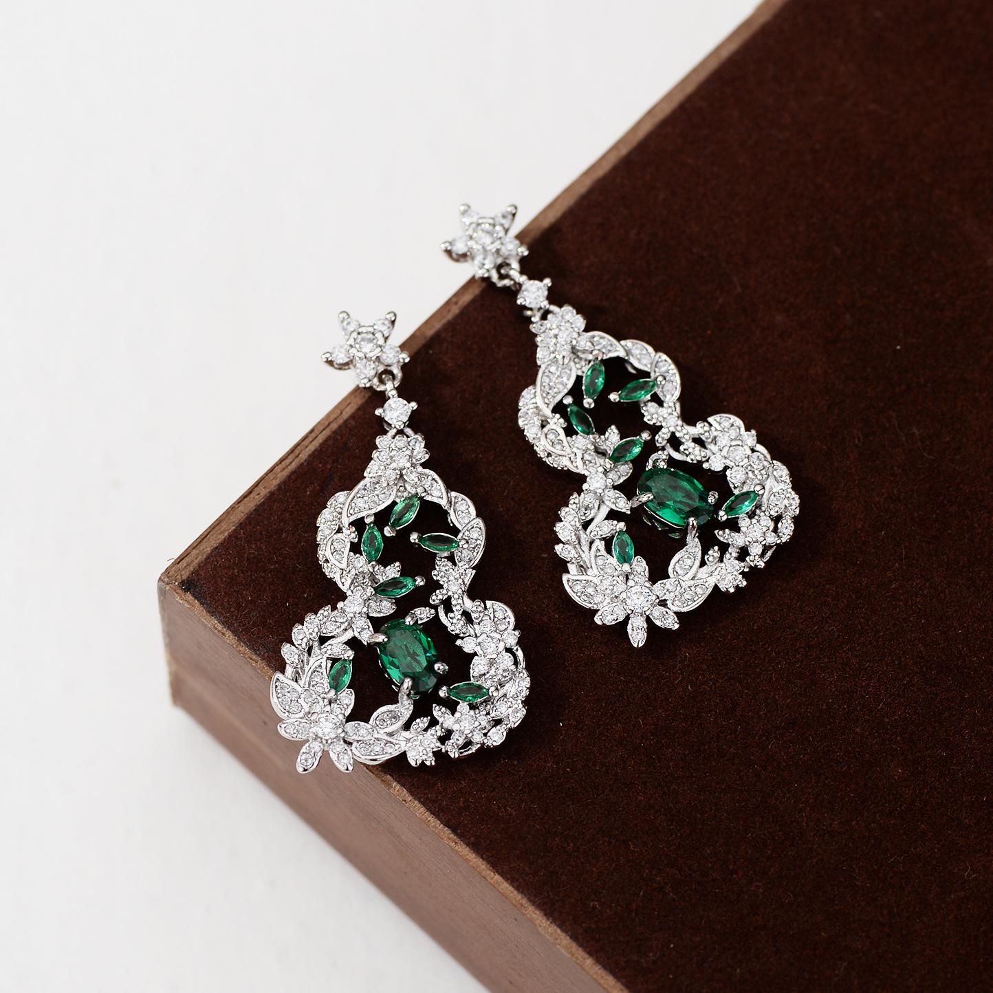 

Vintage Chinese Floral Gourd Earrings with Rhinestones