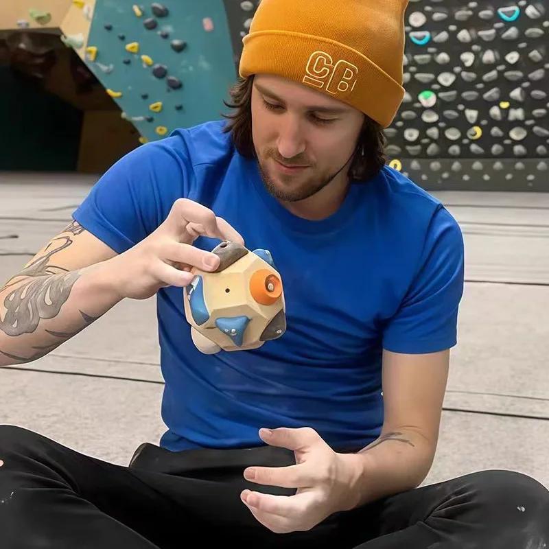 1 Stück Kletterbegeisterte Geschenke Fingerkletterball Fingerkraftübung Kletterball 18 Echte Felsgriffe