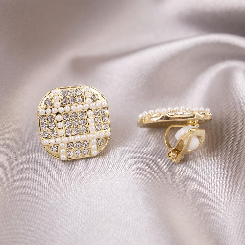 Versatile Light Luxury Ear Clips Without Pierced Ears Daily High-end Triangular Ear Clips Versatile Women's Earrings