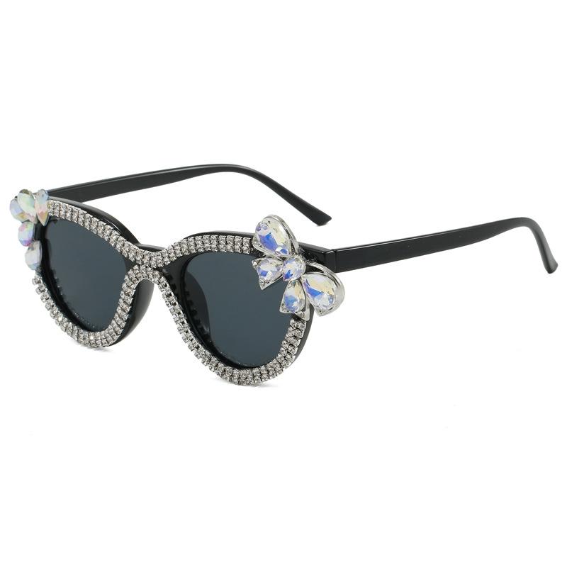 New, European and American personalized cat eye sunglasses, handmade large butterfly diamond-encrusted glasses exaggerated sunglasses B