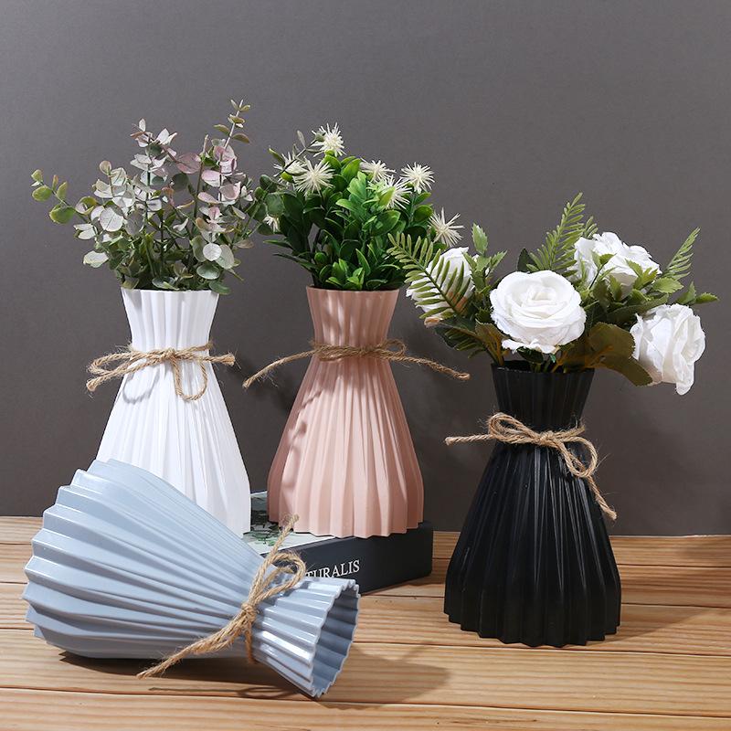 Creative Hemp Rope Closure Simulation of Flower Arrangement and Ceramic Plastic Vase
