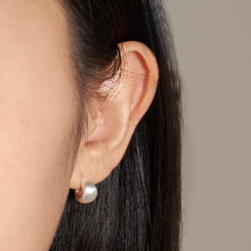 SULTANA water drop earring