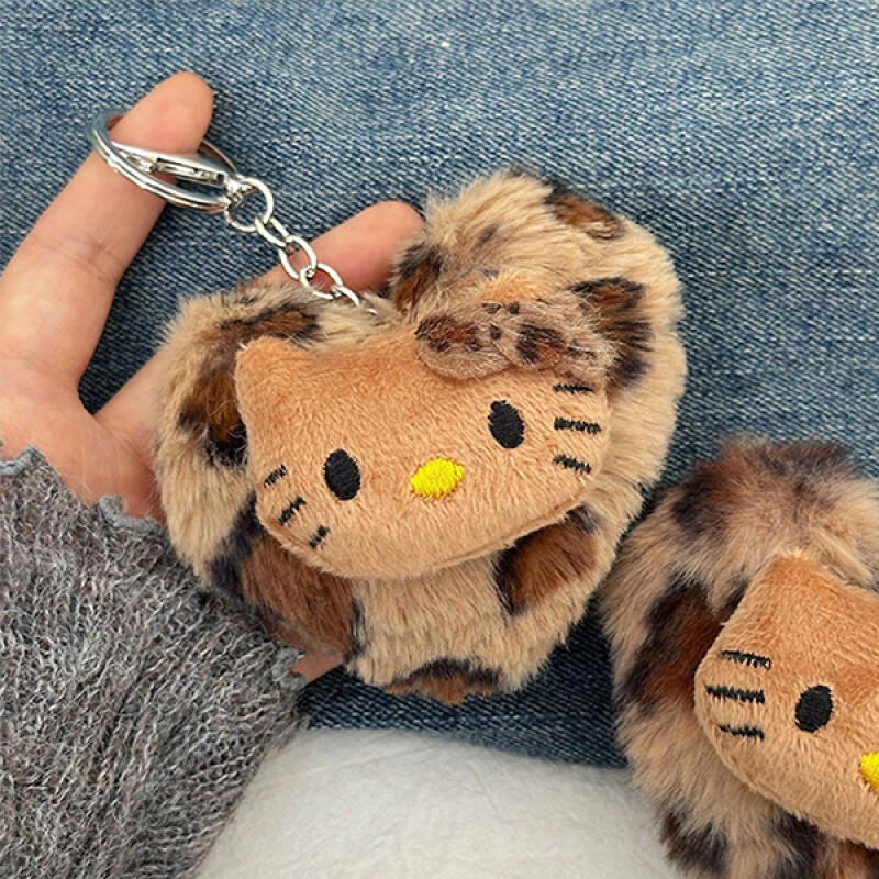 Regene Leopard Hopi Kitty Heart Keychain brown