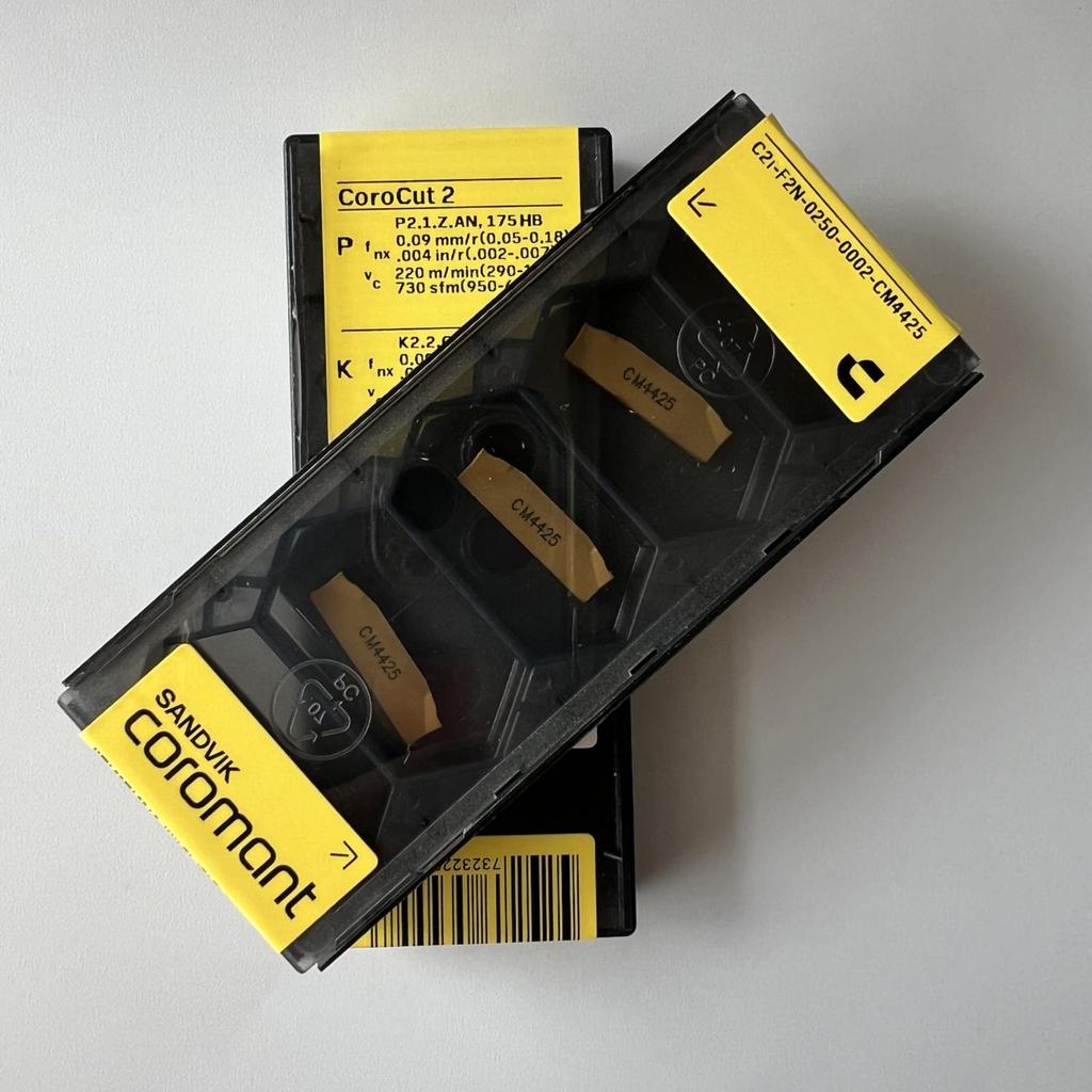 Sandvik / C2I-F2N-0250-0002-CM 4425 / Original Swedish Hard Alloy Blade 5 Pcs