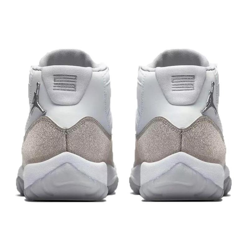 Air Jordan 11 Retro 'Vast Grey' Women's Jordan AR0715-100