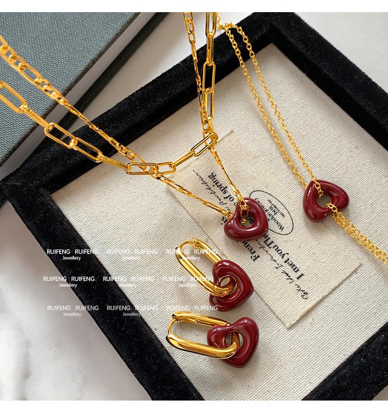 Set colier cu inimă galvanizată cu aur și cercei Love pentru femei - Design elegant cu glazură roșie, lanț pentru claviculă de calitate superioară