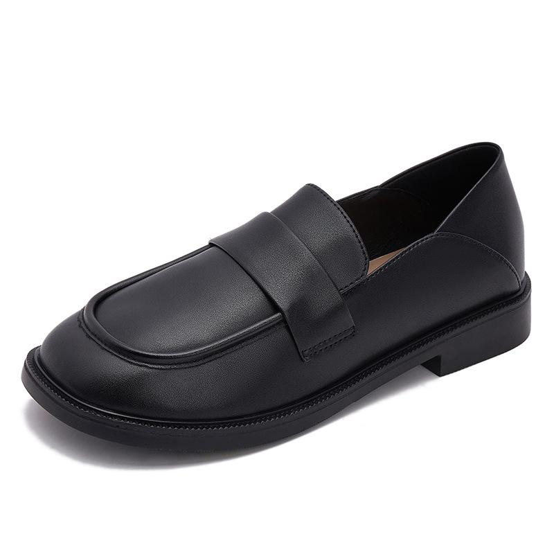 

Leather loafers women s flat bottom 2025 spring new black small leather shoes basic foot-stepping two-wear versatile single shoes 35