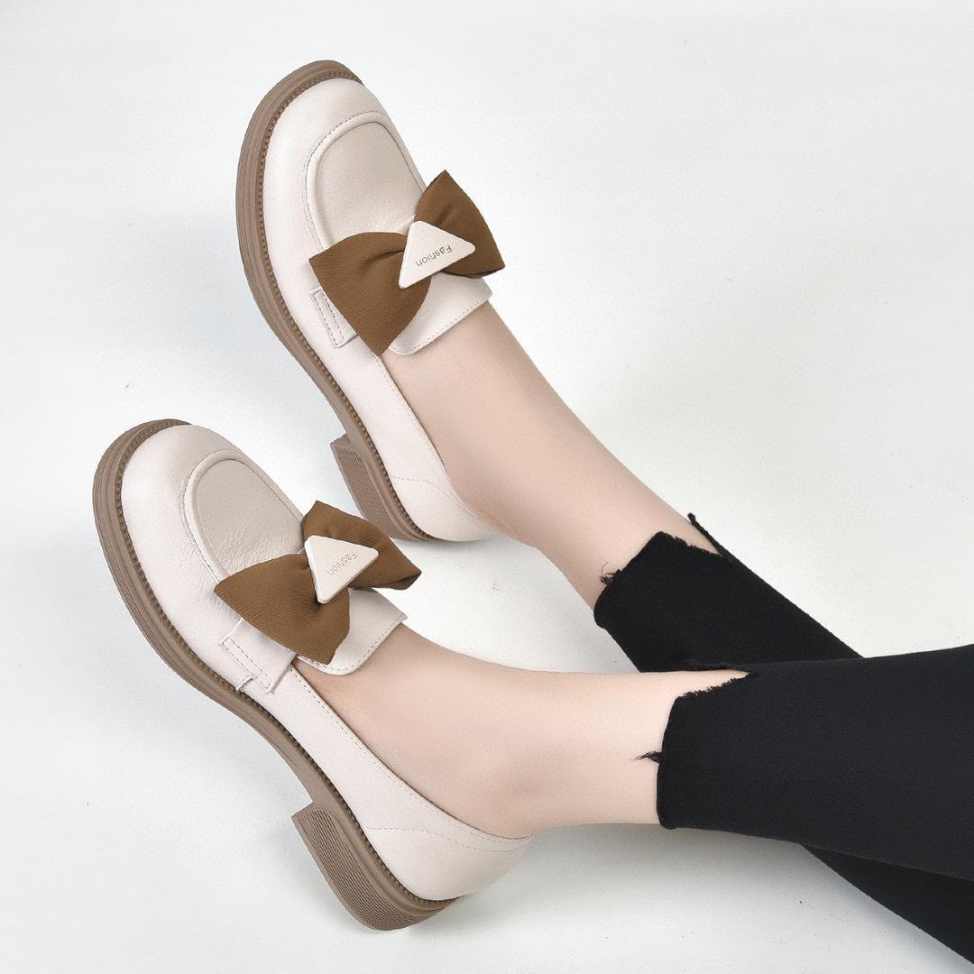 

Круглоголовые весенние новые туфли-лодочки на плоской подошве из маленькой кожи, одинарные туфли из коровьей кожи первого слоя 39