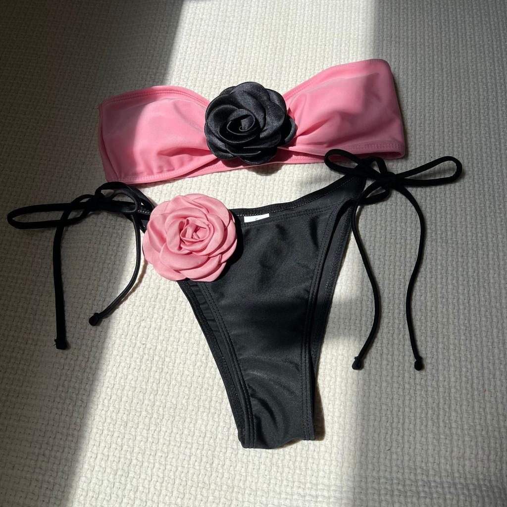 2026 Color Matching Rose Tube Top Strap Drawstring Straps Split Swimsuit Bikini