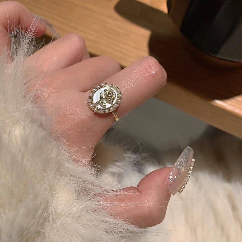 Geometric Chic Butterfly Ring For Women Fashionable Open Design Shell And Pearl Style