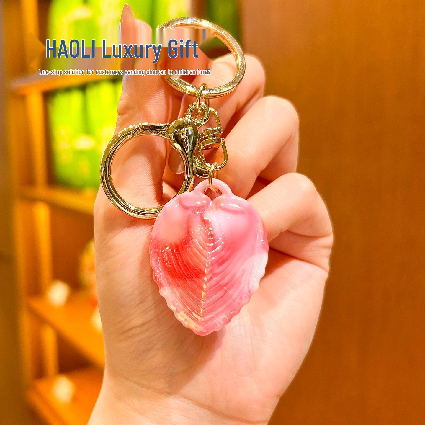 Exquisite Colorful Bird Heart Keychain: Perfect Couple Backpack Pendant or Aquarium Souvenir