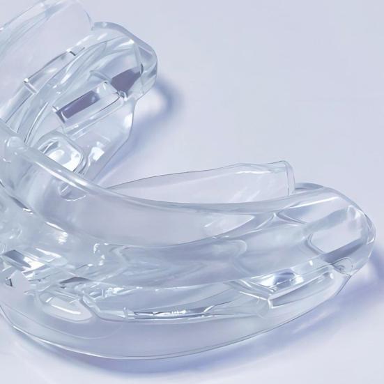 Anti-snorkemunnstykke Matkvalitets silikon Gjenbrukbart Menn Kvinner Universalt Snorkereduserende Munnskjold Sports Tannbeskytter