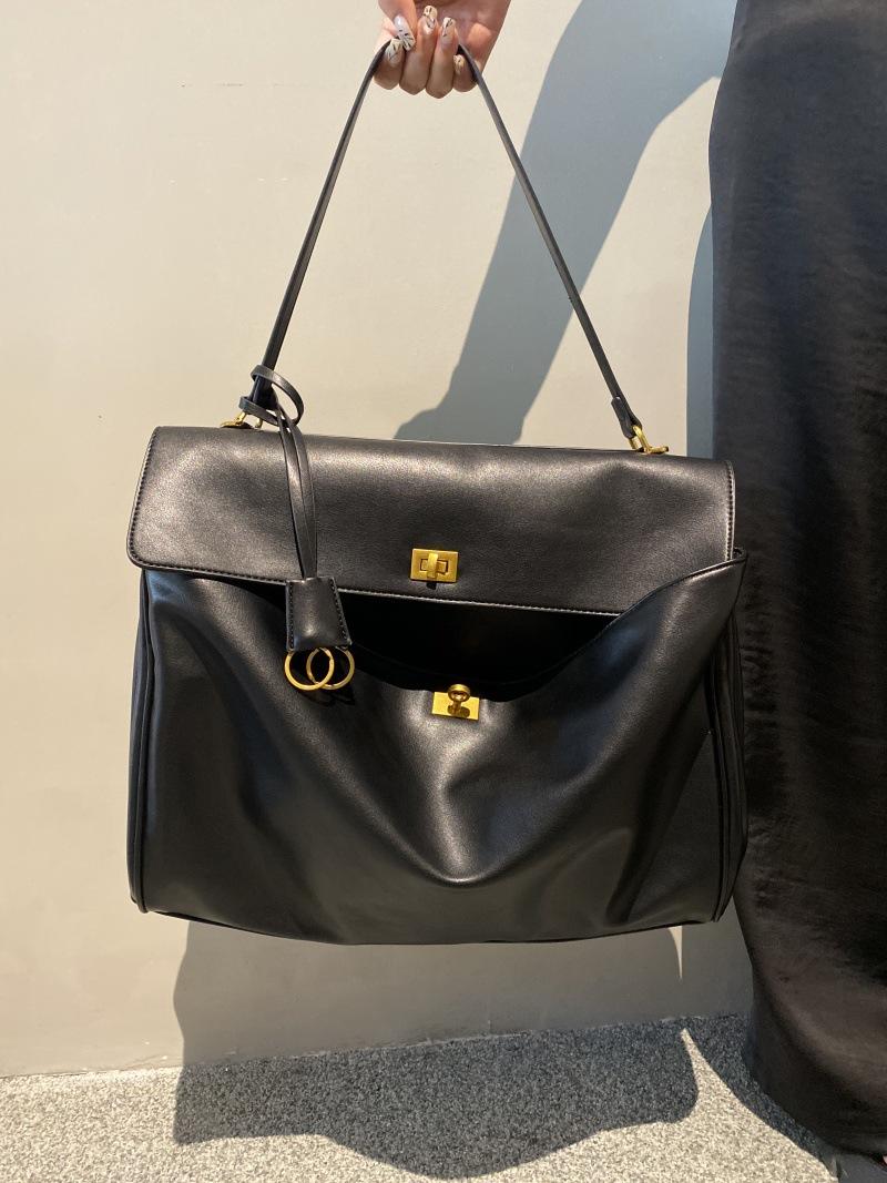 Rodeo Kelly Shoulder Smooth Calfskin Handheld