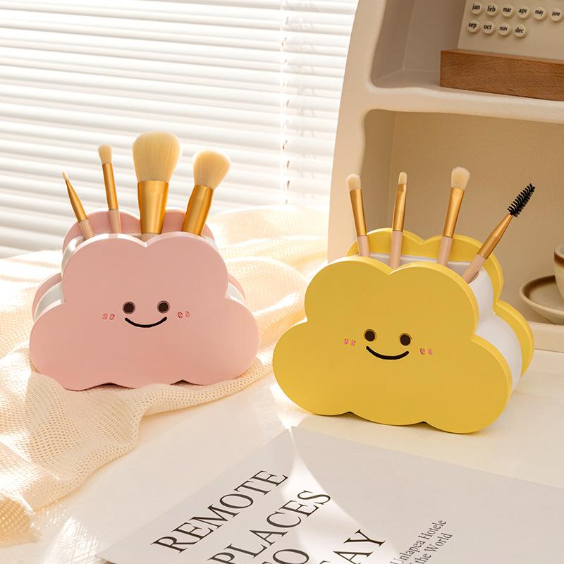 Nowy Kreatywny Kreskówkowy Uchwyt na Długopisy w Kształcie Chmury Śliczny Biurkowy Przechowywanie Biurowe Ozdoba z Żywicy Prezent na Otwarcie dla Studenta Dzień Studenta