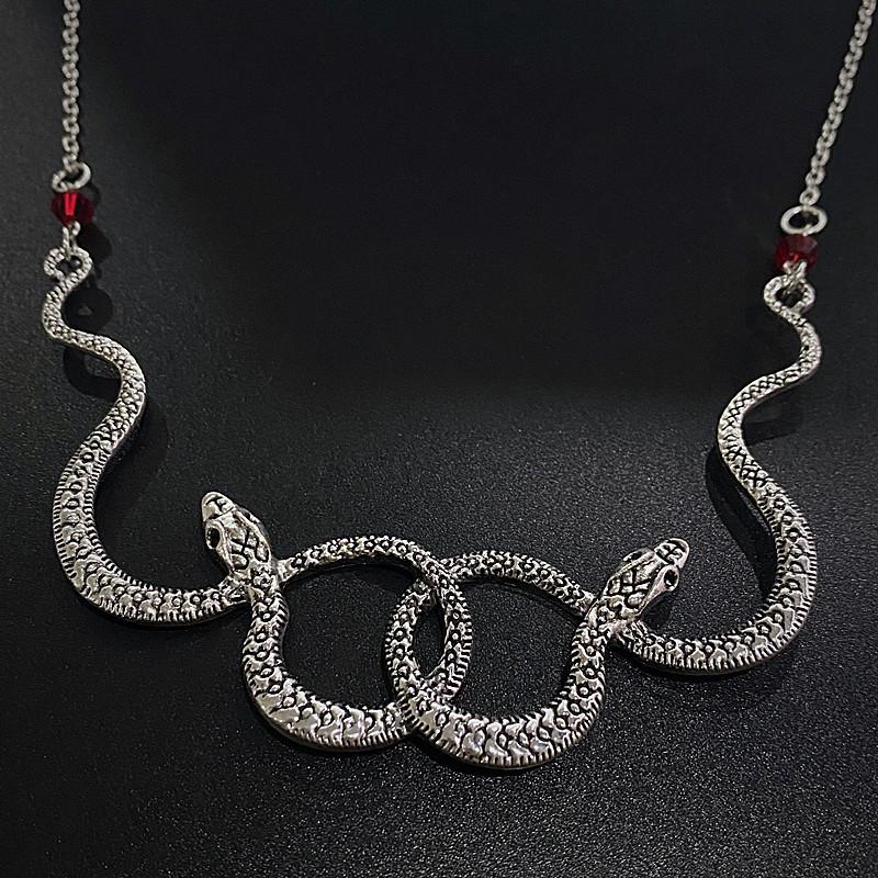 Stylish Cobra Snake Pendant Necklace - New Innovative Design