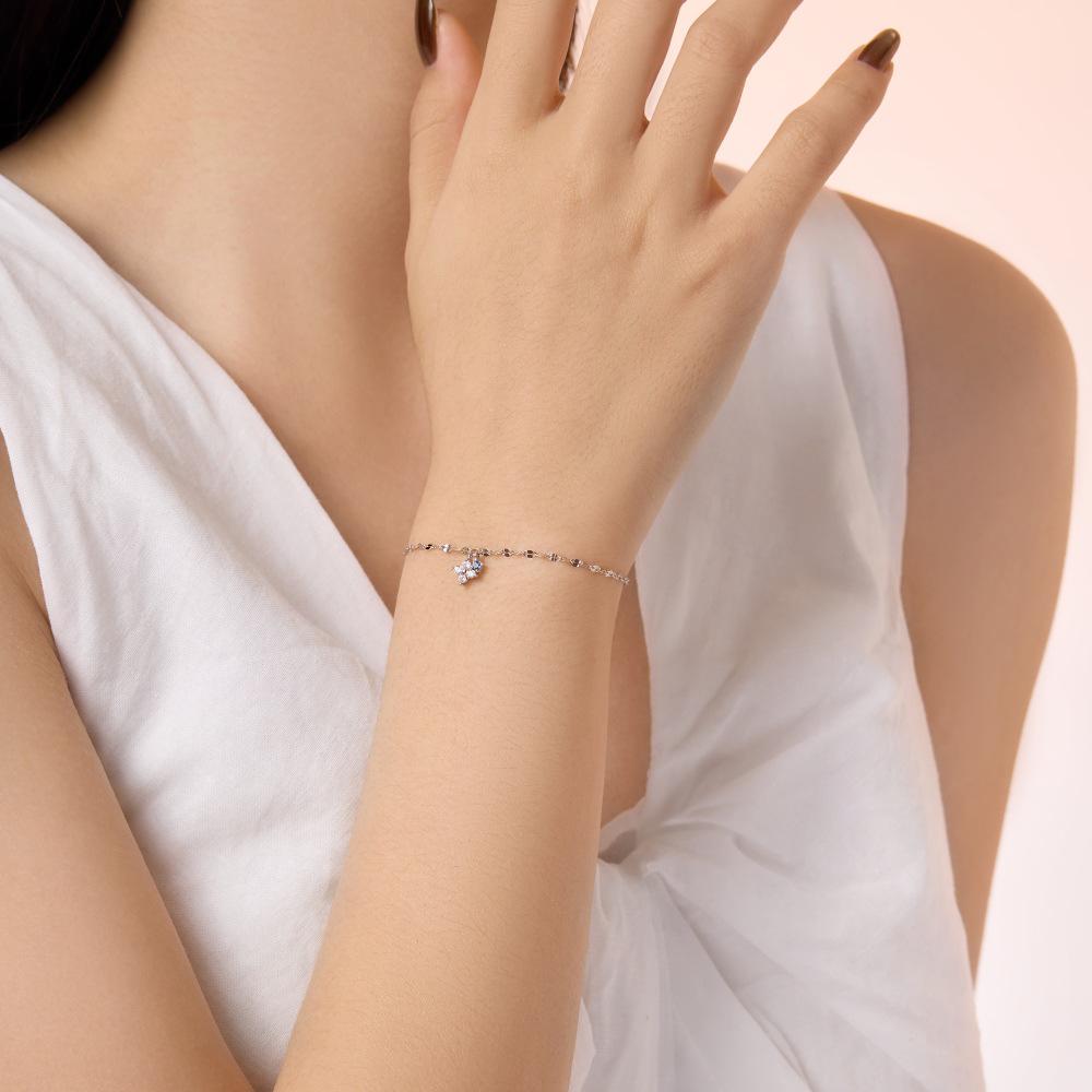 Koreanischer Stil S925 Sterling Silber Vierblättriges Kleeblatt Armband für Damen - Elegant, Exquisit und Super Glänzende Lippenkette.