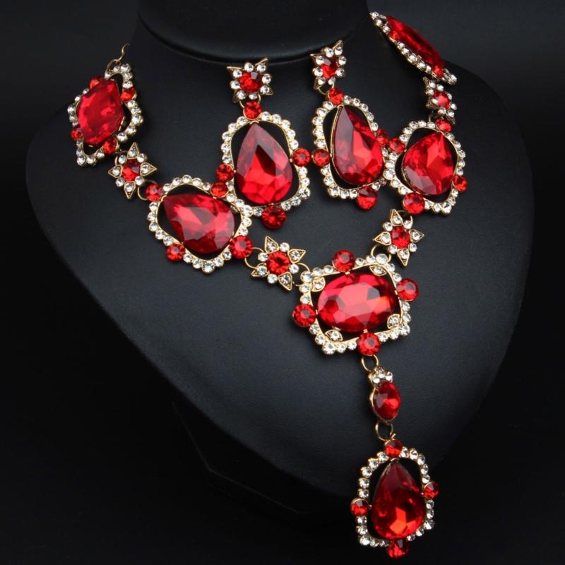 Elegant Crystal Gemstones Necklace And Earrings Set Sparkling Jewelry Set For Formal Occasions Featuring Vintage Designs