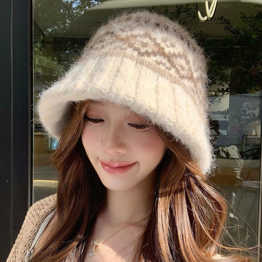 Fair Island Style Retro Knitted Bucket Hat Female Warm Ethnic Style Big Head Circumference Showing Face Small Wool Hat Tide