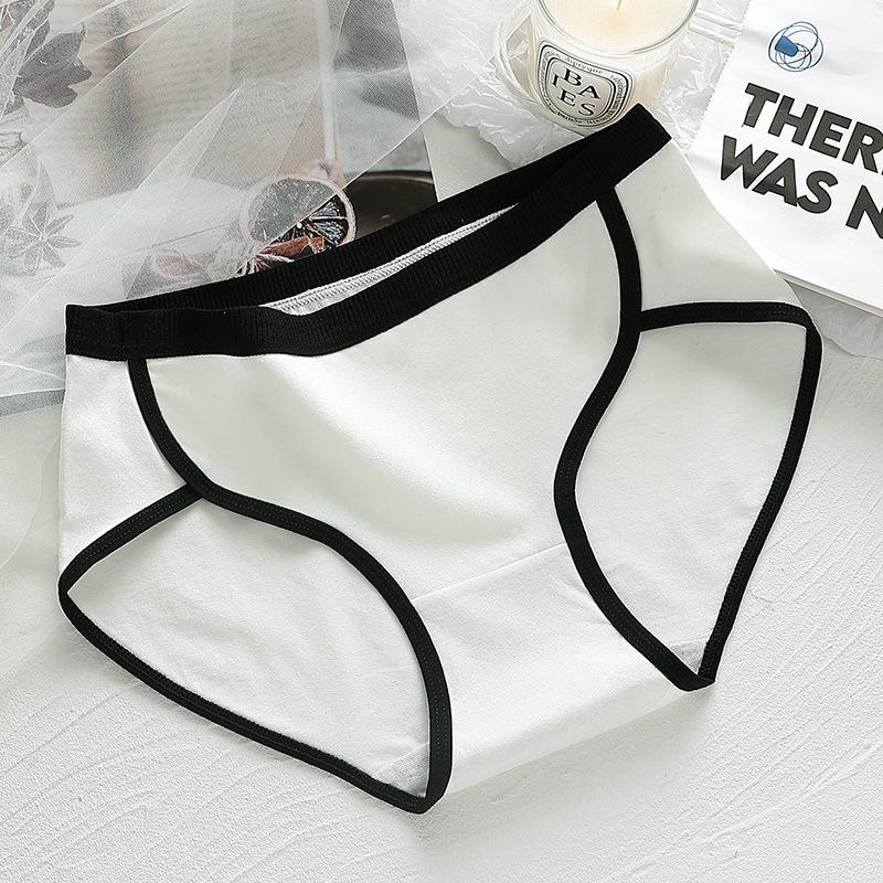 

Женские спортивные хлопковые трусы-слипы с цветовыми блоками и средней посадкой M (35-50 kg) белый