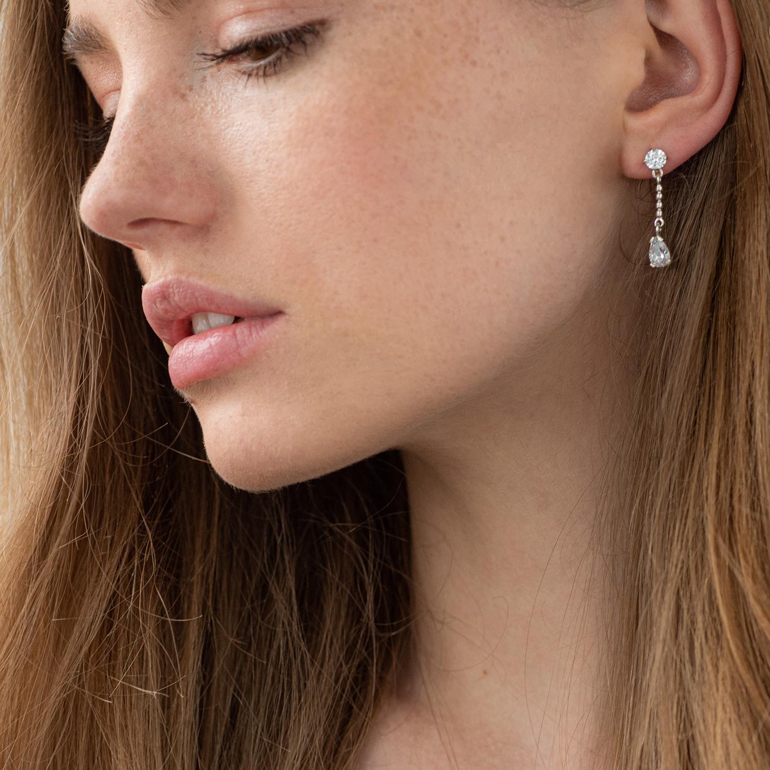 

Срібні сережки (фіаніти) Oniks 2.8 cm срібний