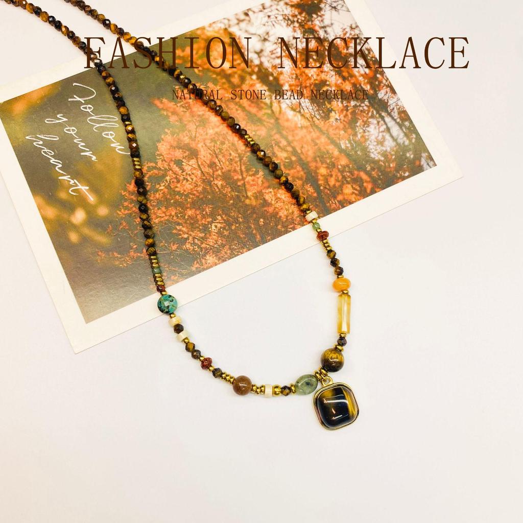 Original Natural Stone Beaded Colorful Necklace – High-End Crystal Retro Collarbone Chain