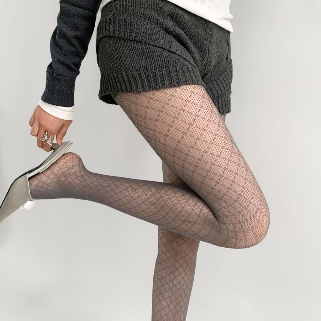 Female Vintage Fishnet Lace Pattern Tights Hollowed Rhombus Striped Geometric Jacquard Pantyhose Anti-pilling JK woman Legging