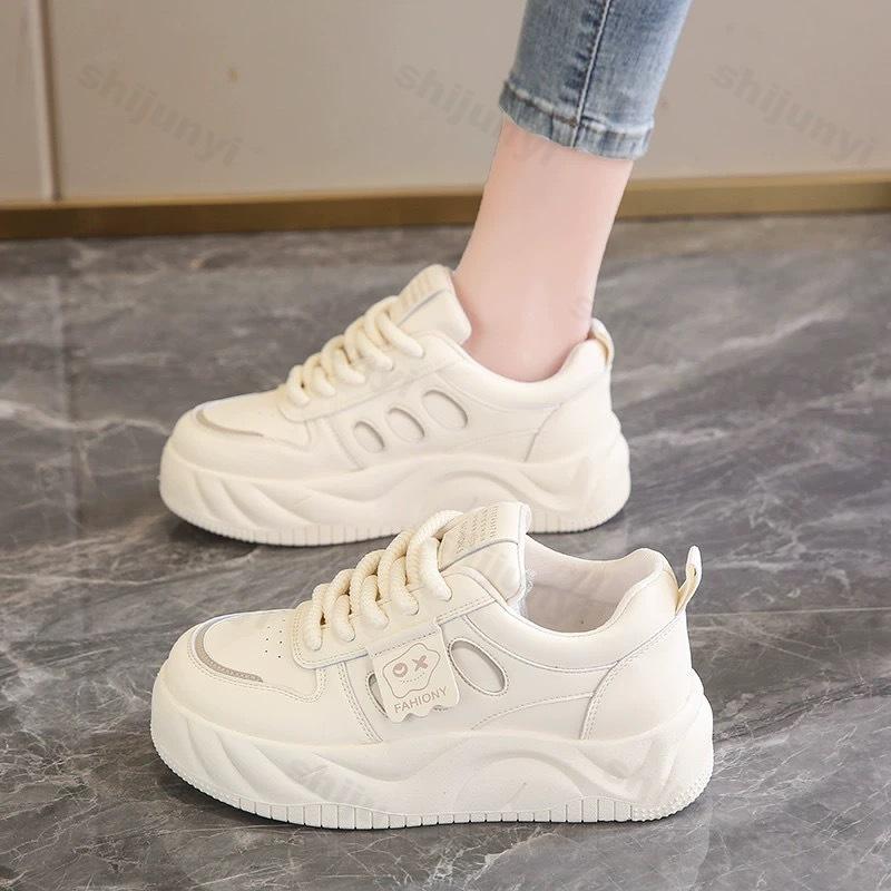Women's Sneakers Lace Up Anti Slip Comfortable New Height Increasing Casual Shoes Students Platform Outdoor Skateboard Shoes