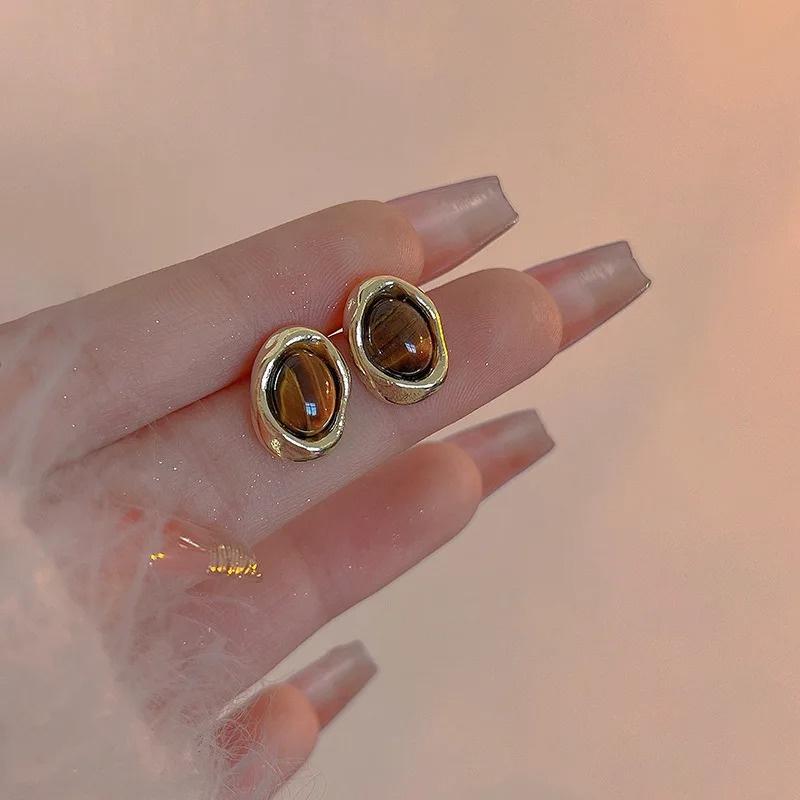 New Brown Resin Tiger Eye Stone Dangle Earrings For Women Fashion  Needle Earring Personality Melard Color Jewelry Gifts