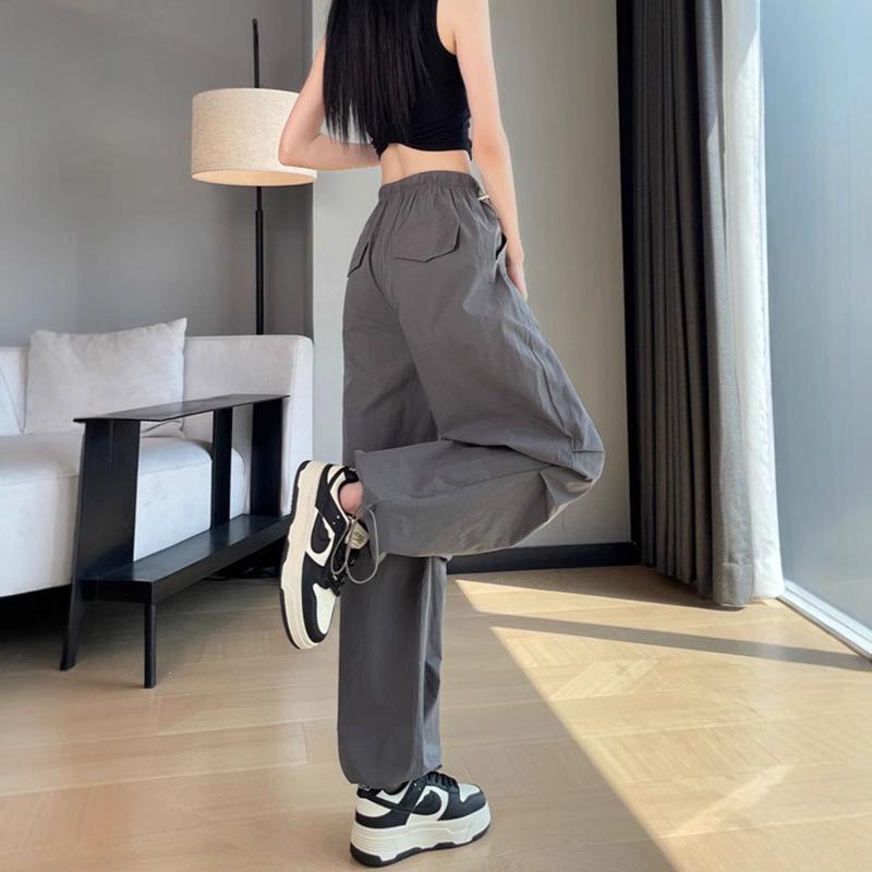 Damen High Waist Schwarze Schnelltrocknende Cargohose - Schlankmachend, Locker, Mit Bündchen, Lässiger Stil