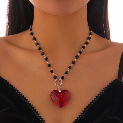 Gotik Büyük Aşk Kalbi Kolye Kadınlar için Vintage Kristal Boncuklu Choker Cadılar Bayramı Takıları Y2K Aksesuarları