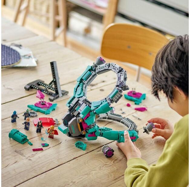 LEGO Marvel 76255 New Guardians Ship