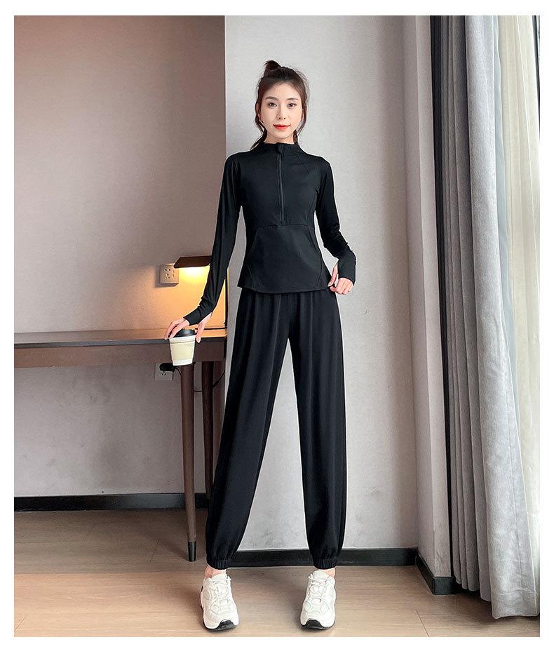 Women's 2024 Quick-Dry Sports Set: Morning Run, Hiking, Yoga, and Fitness Outfit