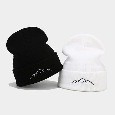 Patagonian Mountain Embroidery Pullover Hat Trendy Outdoor Fashion Personality Warm Hat for Men Women