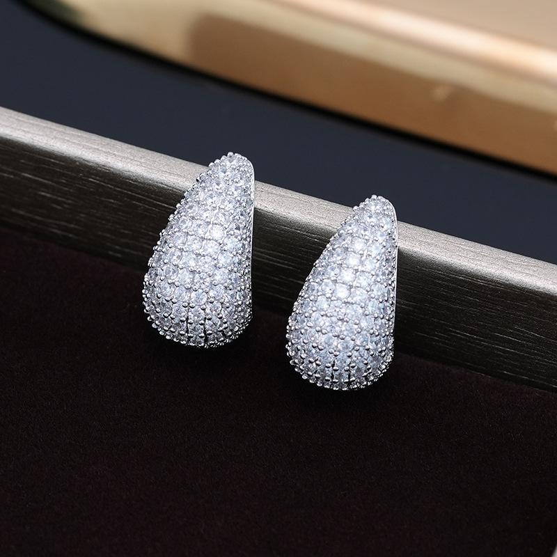 

Серьги в форме капли воды с бриллиантами и супер-флеш-цирконом, легкие, роскошные, изысканные серьги высокого класса.