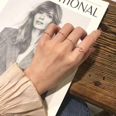 Anel de Dedo e Anel de Falange Elegante Estilo Frio para Mulheres: Joias da Moda de Luxo Leve Japonesas