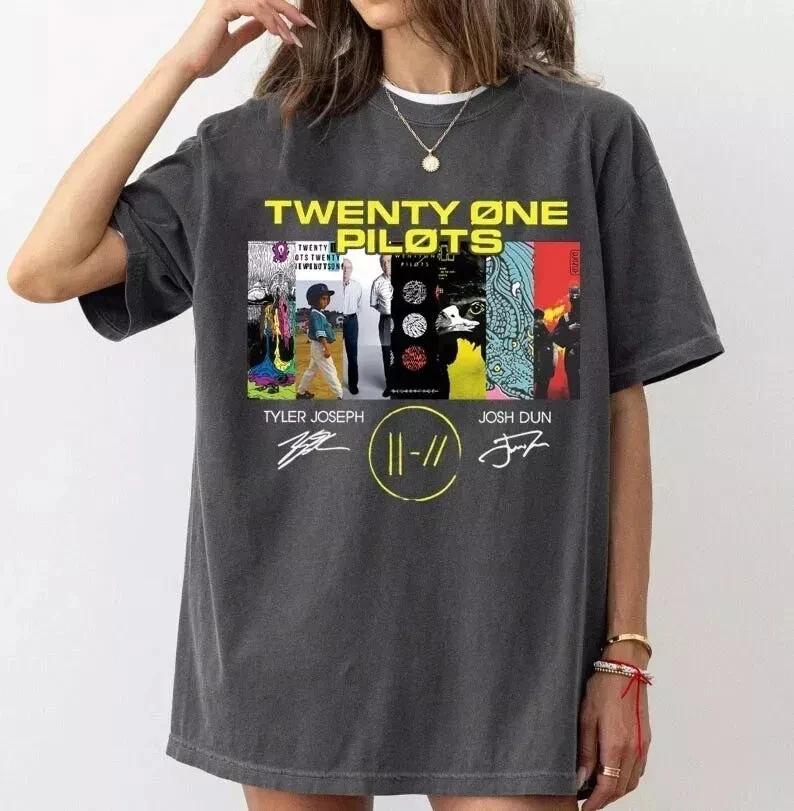 

Vintage Twenty One Rock Music Singer Pilots T Shirt Unisex Tee M